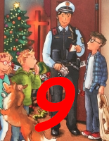 Adventskalender-Hörbuch für Kinder und Familiene - Polizist in Uniform steht mit drei Kindenr und einem Hund vor offener Tür, Christbaum und Kreuz sind im Hintergrund