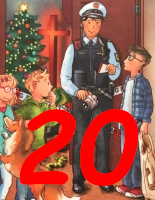 Adventskalender-Hörbuch für Kinder und Familiene - Polizist in Uniform steht mit drei Kindenr und einem Hund vor offener Tür, Christbaum und Kreuz sind im Hintergrund