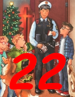 Adventskalender-Hörbuch für Kinder und Familiene - Polizist in Uniform steht mit drei Kindenr und einem Hund vor offener Tür, Christbaum und Kreuz sind im Hintergrund