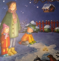 Adventskalender Kindergeschichte - Mama mit zwei Kindern steht vor schneiten Baum mit Vogelhaus