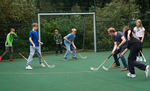 Klostermühle - engagierte Konfirmanden und Pfarrer beim Hockey